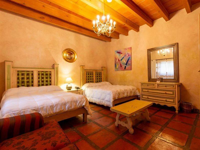 Casa Magica Hotel กัวนาฮัวโต ภายนอก รูปภาพ